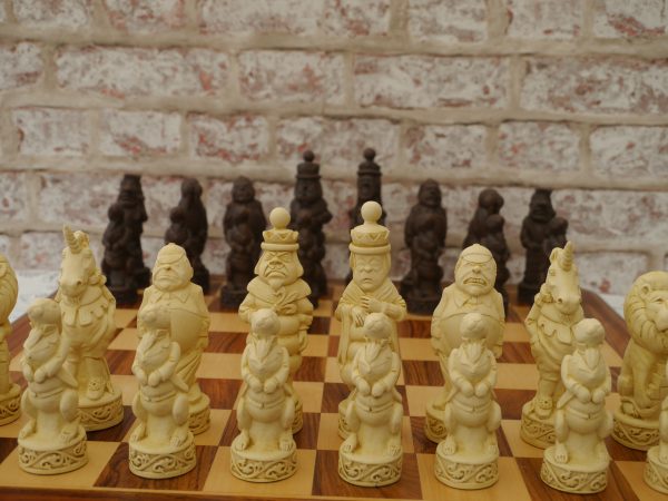 Large Lewis Carroll Chess Set - Image 9