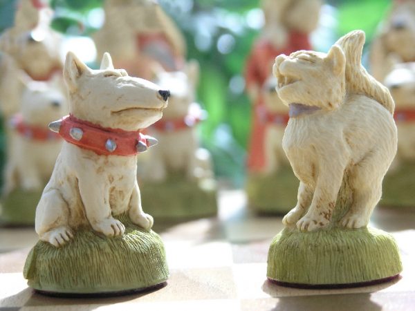 Mascott Chess - Hand Painted Cats and Dogs Chess Set - Image 4
