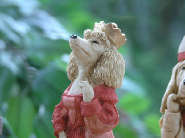 Mascott Chess - Hand Painted Cats and Dogs Chess Set - Image 8