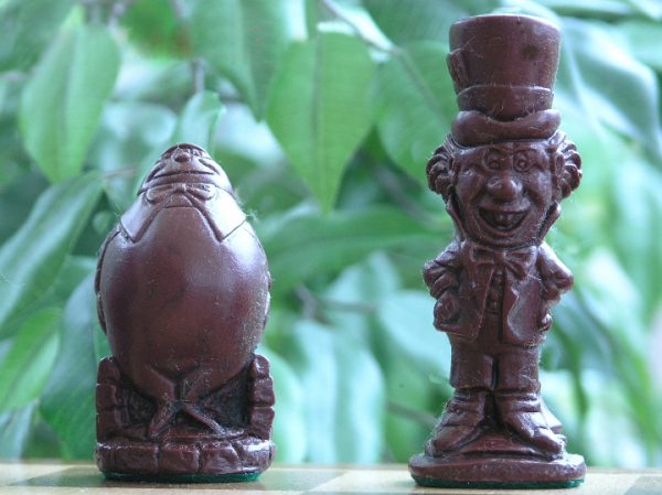 Alice in Wonderland Chess Set