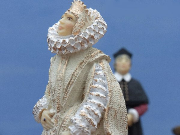 Mascott Chess - Christopher Columbus Hand Decorated Chess Set - Image 4