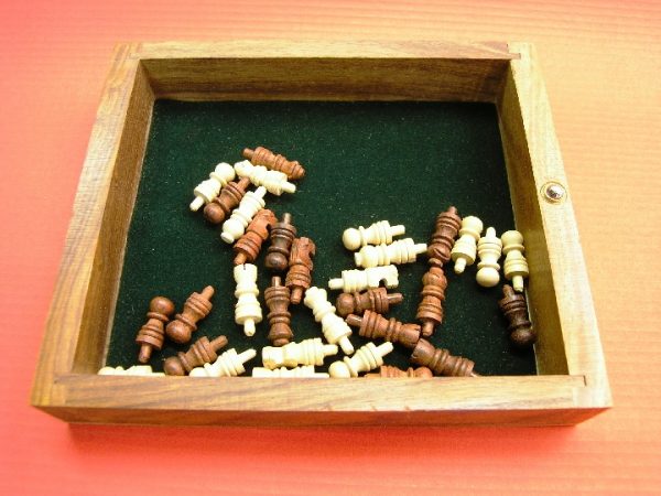 Pegged Travel - 6 inches x 6 inches Chess Set - Image 5