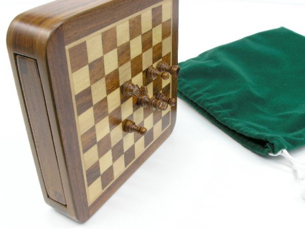 Quality Magnetic 7.5 inches x 7.5 inches Chess Set - Image 6