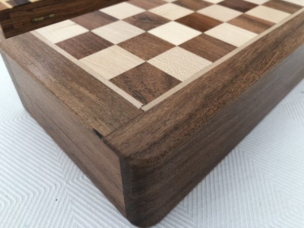 Highest Quality Magnetic 10in x 5in Chess Set