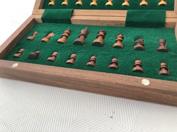Highest Quality Magnetic 10in x 5in Chess Set - Image 12