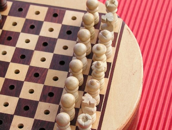 Pegged with Moon Drawer 5 inches Round Chess Set - Image 3
