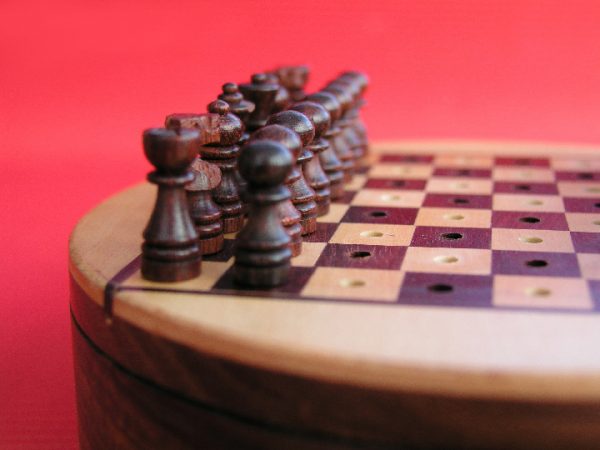 Pegged with Moon Drawer 5 inches Round Chess Set