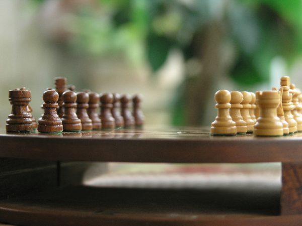 Round Magnetic 6 Diameter with internal removable drawer Chess Set