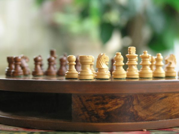 Round Magnetic 6 Diameter with internal removable drawer Chess Set - Image 4