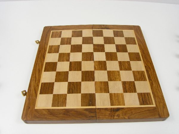 10 inch x 5 inch Economy Travel Chess Set - Image 8