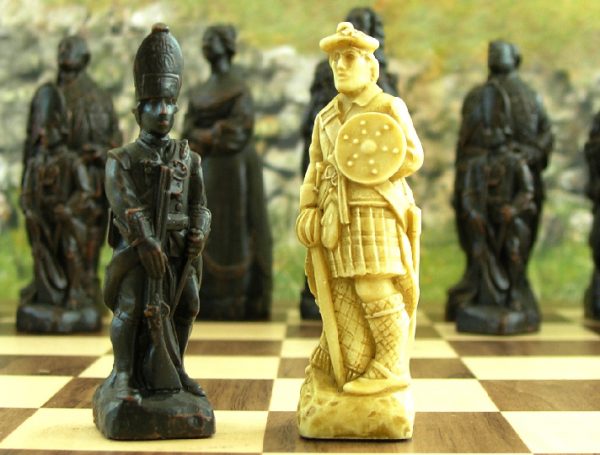 Battle of Culloden Chess Set - Image 6