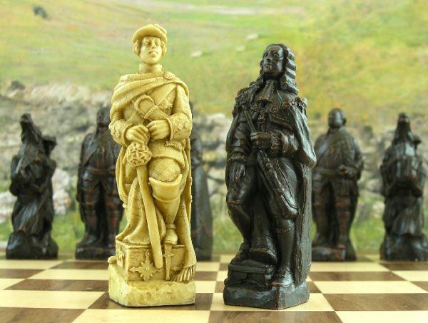 Battle of Culloden Chess Set - Image 8