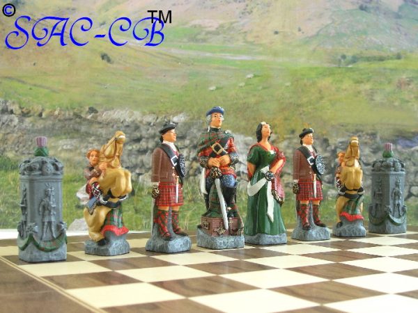 Battle of Culloden Hand Painted Chess Set - Deluxe - Image 4