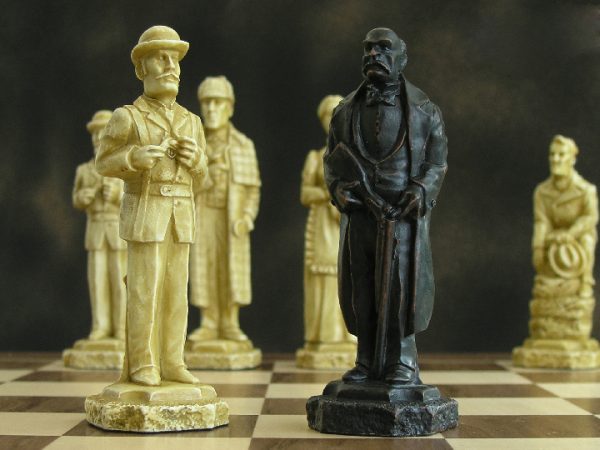 Sherlock Holmes Chess Pieces - Image 8