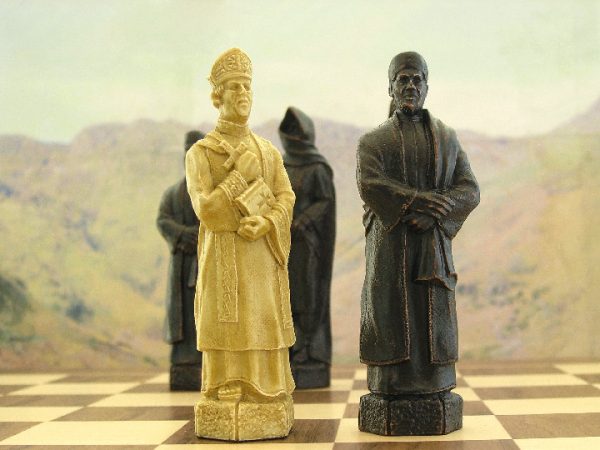 The Crusades Themed Chess Set - Image 3