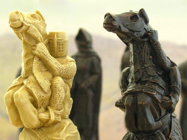 The Crusades Themed Chess Set - Image 7