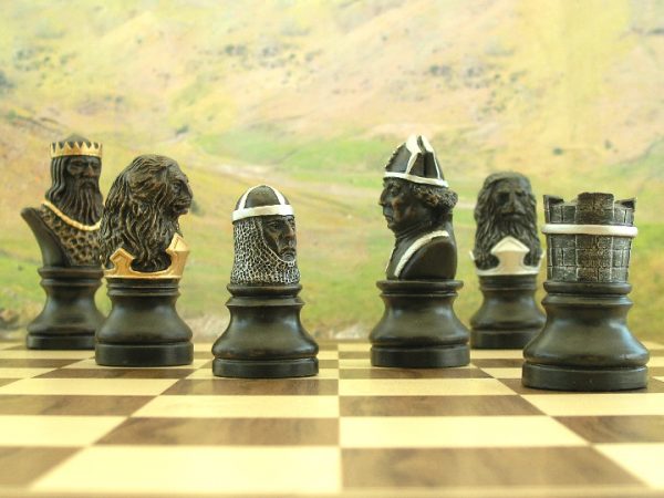 Hand Painted Richard the Lionheart Chess Set - Image 2