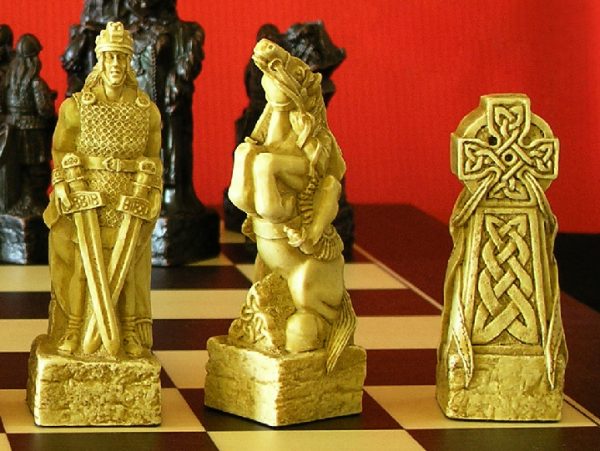 Celtic and Viking Chess Pieces - Image 8