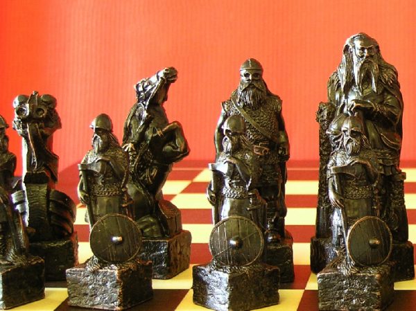 Celtic and Viking Chess Pieces - Image 10