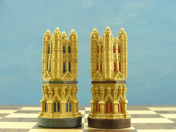 Hand Painted Canterbury Cathedral Chess Pieces - Image 8