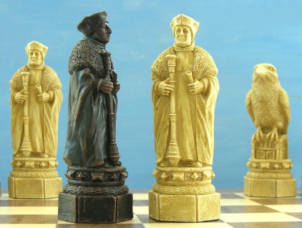 White Tower Chess Set - Image 5
