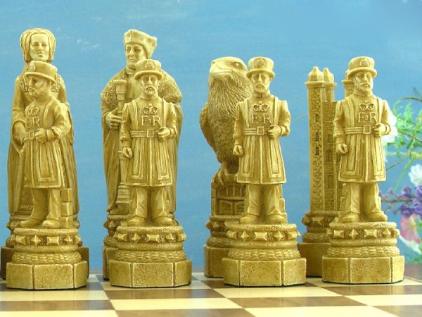 White Tower Chess Set - Image 9