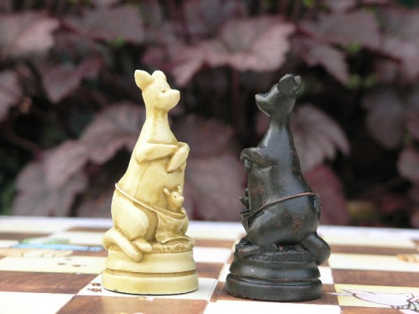 Winnie the Pooh Chess Set - Image 4