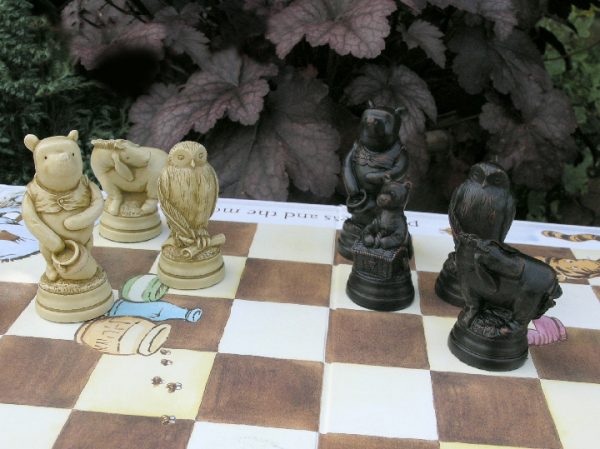 Winnie the Pooh Chess Set - Image 9
