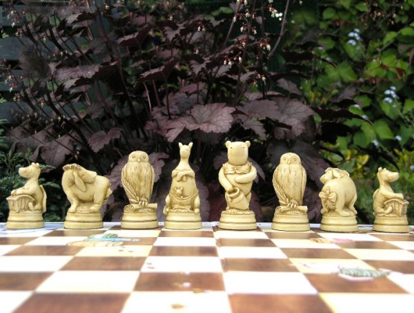Winnie the Pooh Chess Set - Image 10