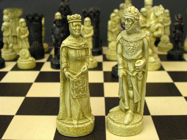 Battle of Bannockburn Chess Set - Image 5