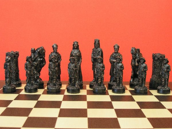 Battle of Bannockburn Chess Set - Image 11