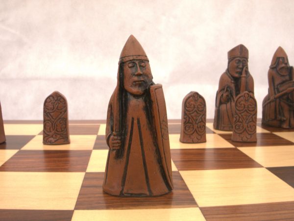 ChessBaron Deluxe Isle of Lewis Chess Pieces with Extra Berserker - Image 5