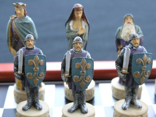 Hand Painted Camelot including Board - Image 11
