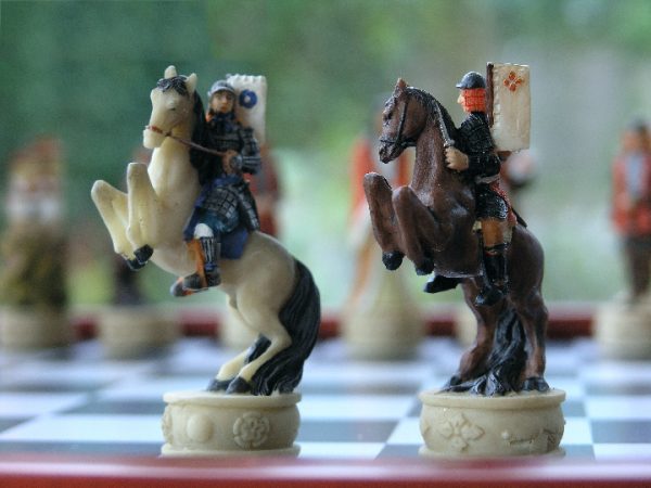 Hand Painted Samurai including Board - Image 6