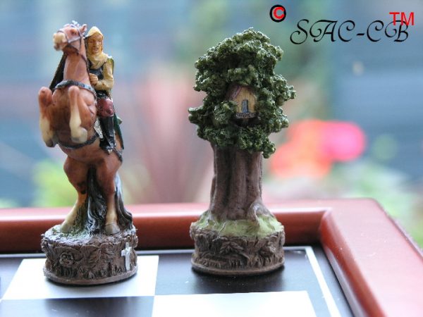 Hand Painted Robin Hood including Board - Image 5