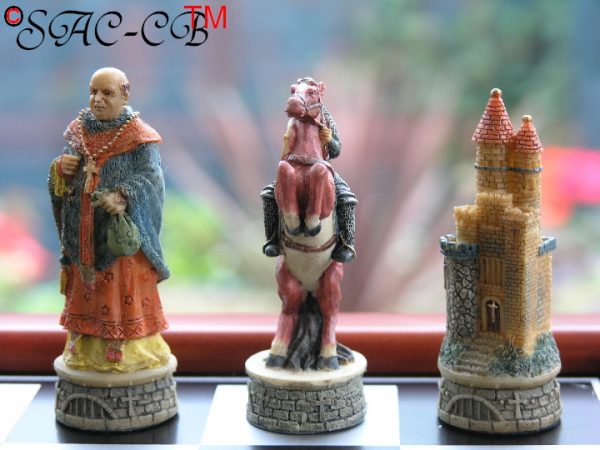 Hand Painted Robin Hood including Board - Image 9
