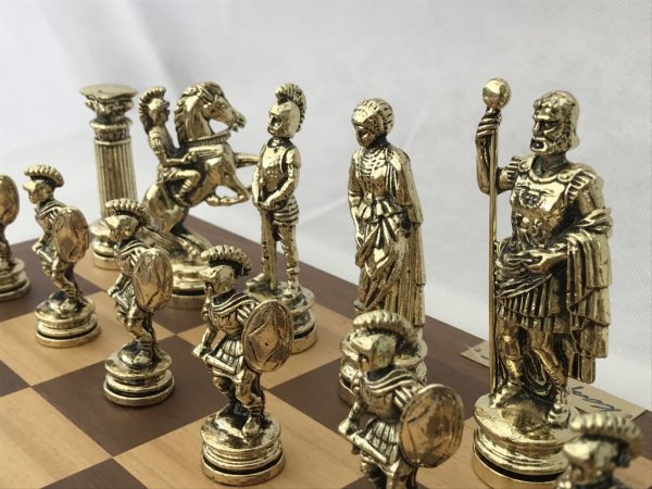 Roman Metal Chess Set - Image 4