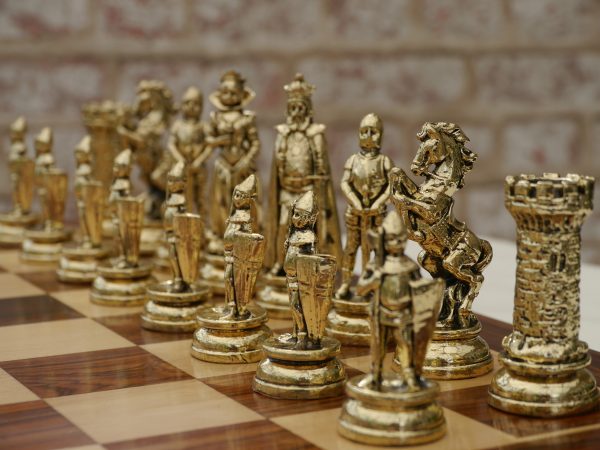 Mary Stuart - Mary Queen of Scots - Brass Chess Set - Image 11