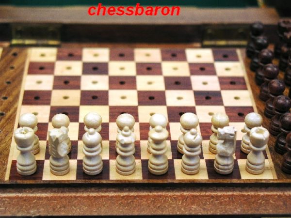 Detailed Pegged 7 x 5 inch Chess Set - Image 10