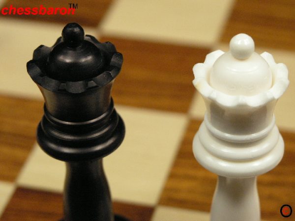 Traditional Camel Bone Staunton Chess Set - Image 7