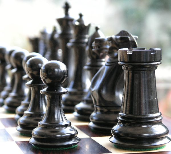 1850 Staunton in Ebony Chess Set