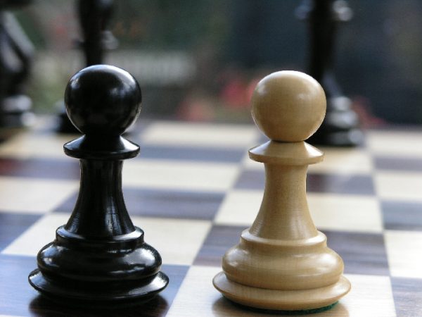 1850 Staunton in Ebony Chess Set - Image 8