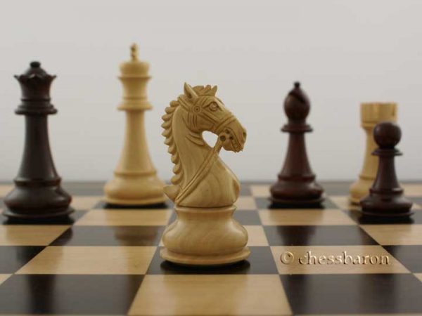 The Zephaniah Staunton Triple Weight in Bud Rosewood Chess Set - Image 7