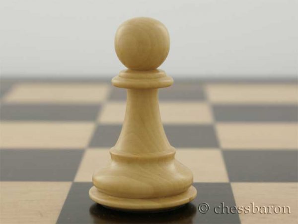 The Zephaniah Staunton Triple Weight in Bud Rosewood Chess Set - Image 19