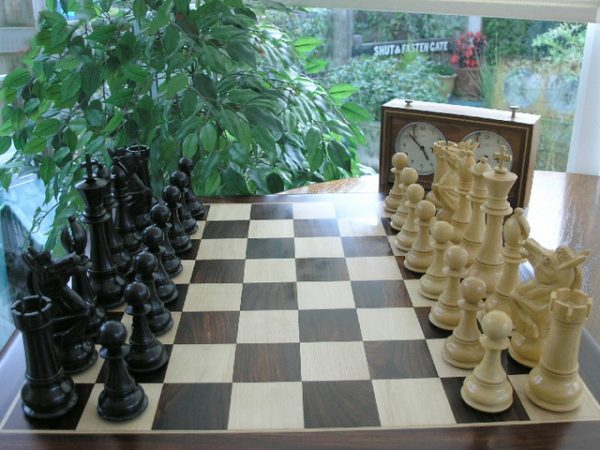 Baron Ultimate Staunton in Ebony - Image 8