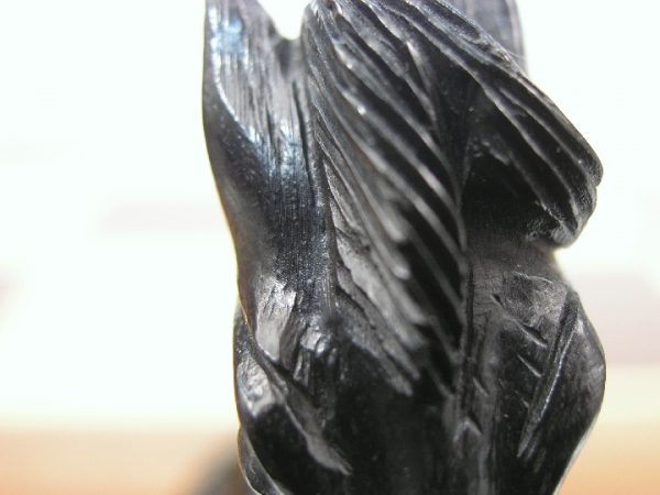 Royal Knight Ebony Staunton Chess Set - Image 9