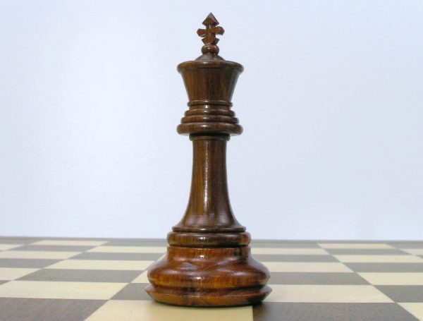 Majestic Staunton Triple Weighted in Bud Rosewood Chess Set - Image 7