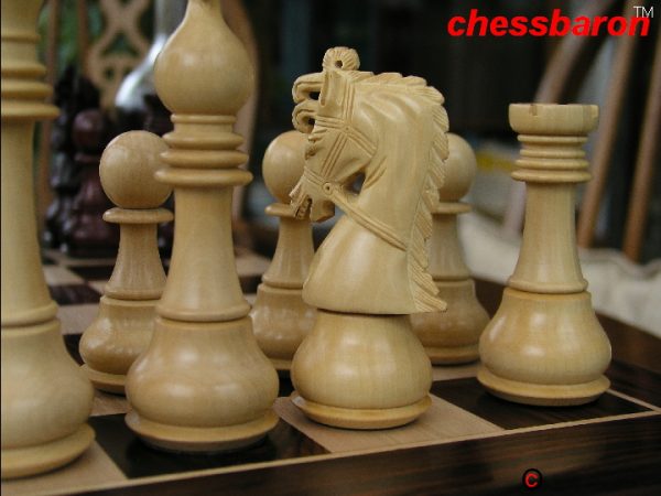The Michelangelo Bud Rosewood 6 inch King Staunton Chess Pieces