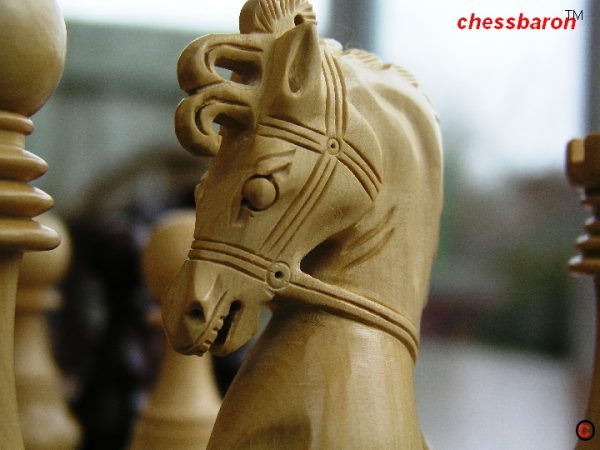 The Michelangelo Bud Rosewood 6 inch King Staunton Chess Pieces - Image 8