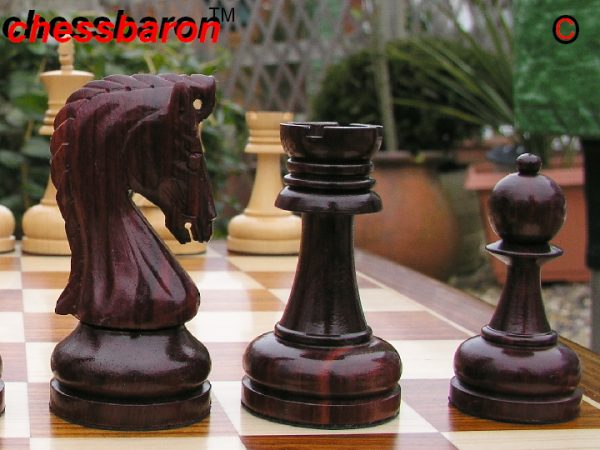 Jeremiah Triple Weight Felted Staunton in Bud Rosewood Chess Pieces